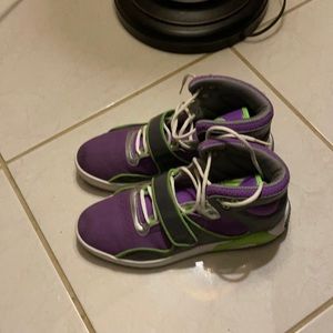 Adidas Orginals Roundhouse Purple Mid Top Shoes